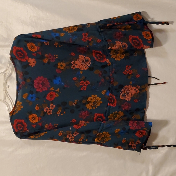 SZ. X-SMALL JACK by: B.B. DAKOTA HUNTERGREEN FLORAL TOP - Picture 3 of 4